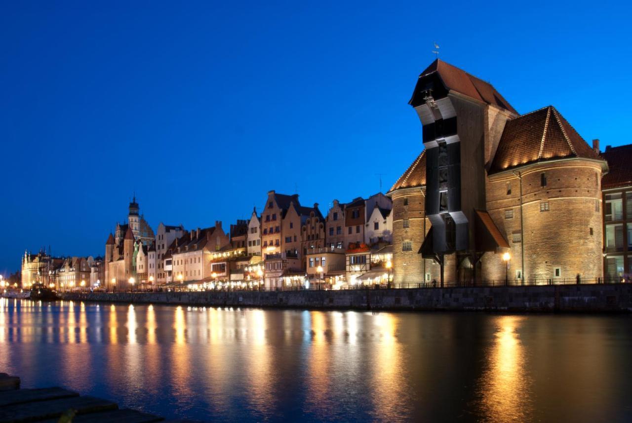 Sunny Sleeps 4 By The Beach With Garden Patio - Gdansk Przymorze Διαμέρισμα Εξωτερικό φωτογραφία